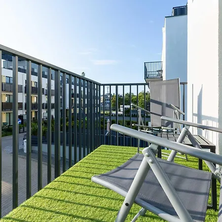 Przestronny Z Balkonem I Parkingiem Blisko Morza By Renters Апартаменты