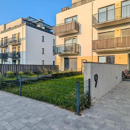 Przestronny Z Balkonem I Parkingiem Blisko Morza By Renters *