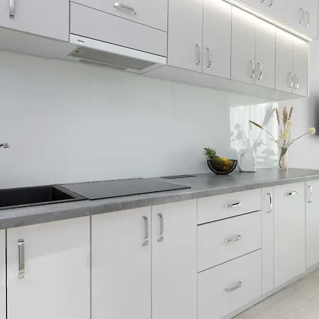 Przestronny Z Balkonem I Parkingiem Blisko Morza By Renters Jastrzębia Góra