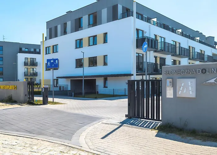 Przestronny Z Balkonem I Parkingiem Blisko Morza By Renters