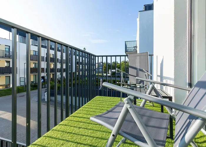 Przestronny Z Balkonem I Parkingiem Blisko Morza By Renters Apartmán